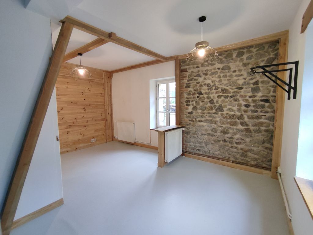 Achat maison à vendre 3 chambres 167 m² - Thiers