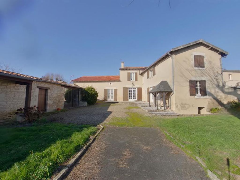 Achat maison à vendre 5 chambres 220 m² - Mirebeau