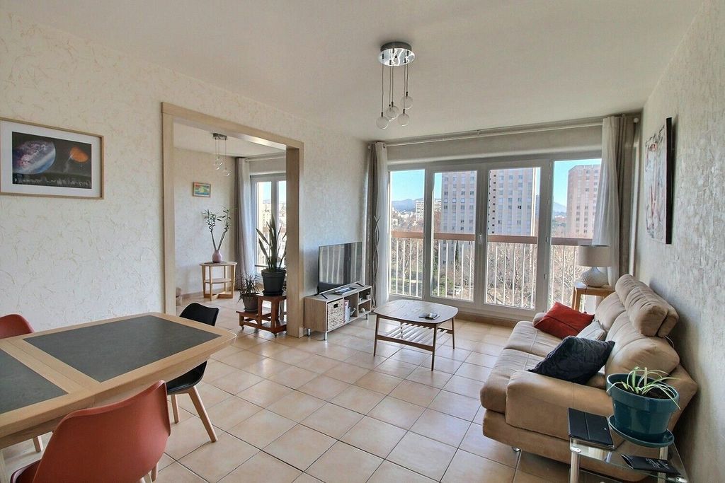 Achat appartement à vendre 4 pièces 74 m² - Marseille 10ème arrondissement