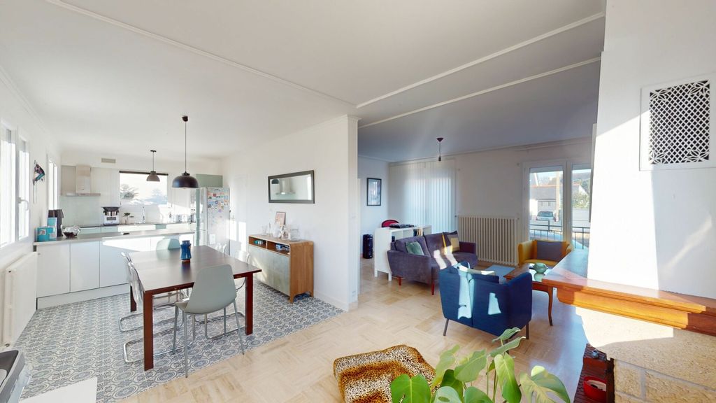 Achat maison à vendre 3 chambres 101 m² - Concarneau