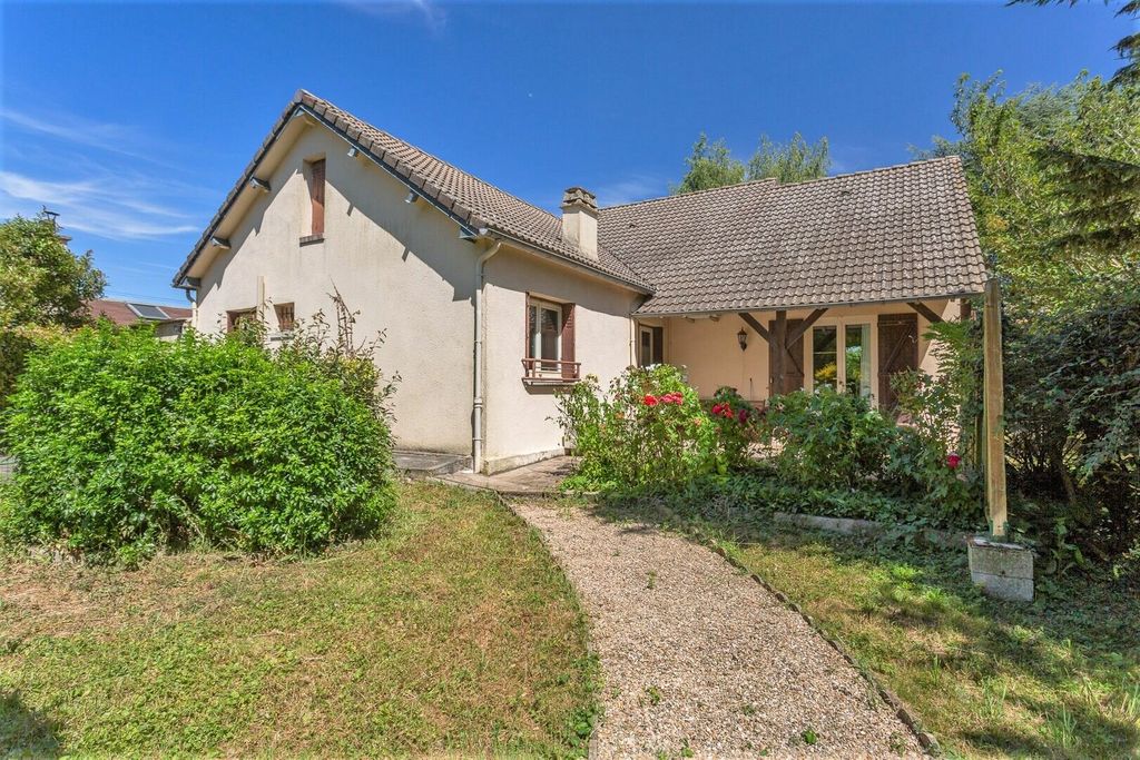 Achat maison à vendre 5 chambres 159 m² - Étampes