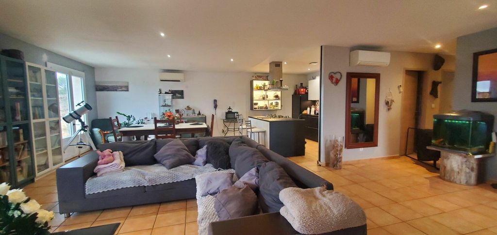 Achat maison à vendre 4 chambres 130 m² - Saint-Martin-de-Pallières