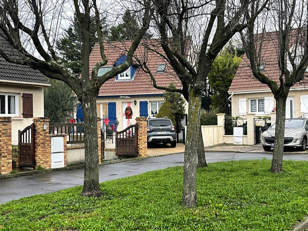 Achat maison à vendre 3 chambres 92 m² - Argenteuil