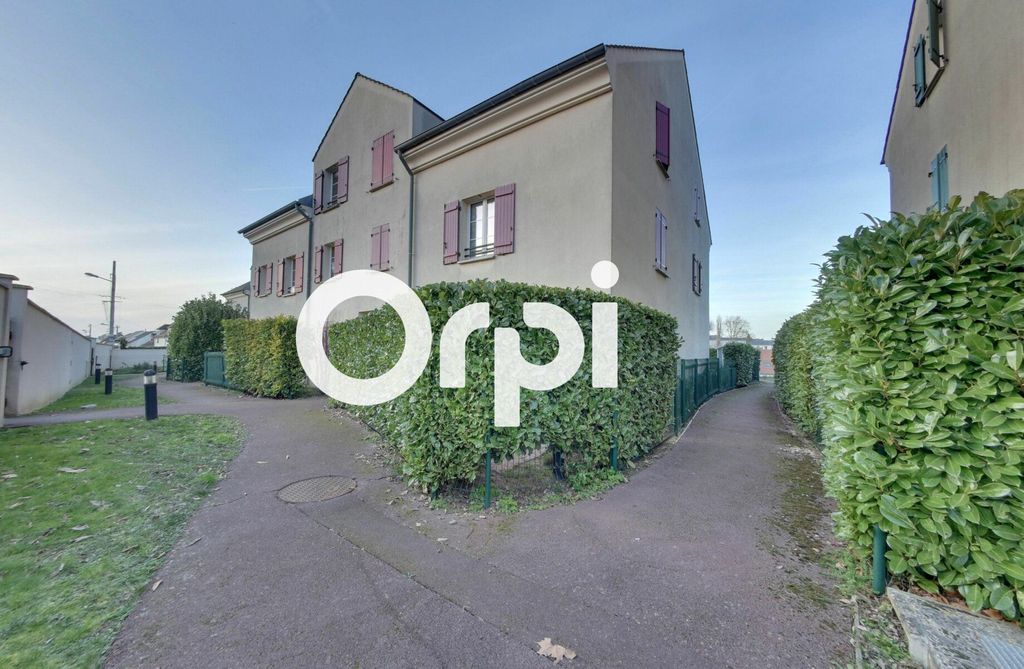 Achat appartement à vendre 2 pièces 46 m² - Nanteuil-le-Haudouin