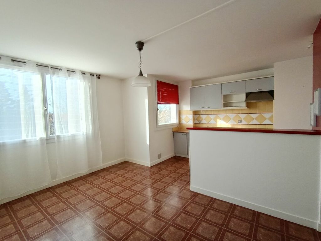 Achat appartement à vendre 5 pièces 91 m² - Poitiers