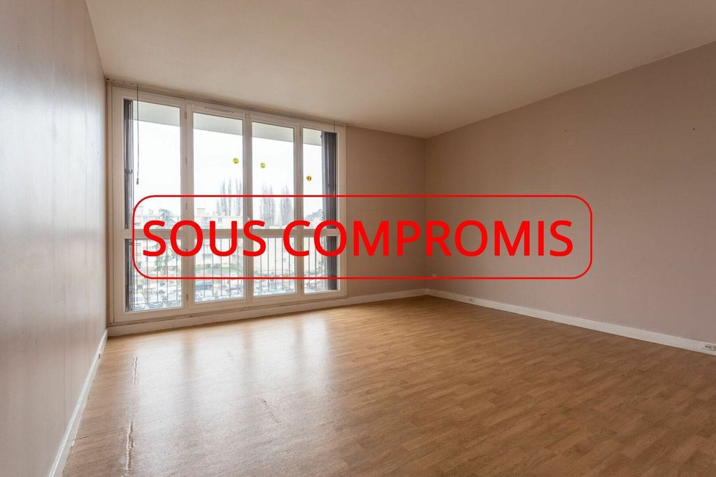 Achat appartement à vendre 2 pièces 53 m² - Saint-Michel-sur-Orge