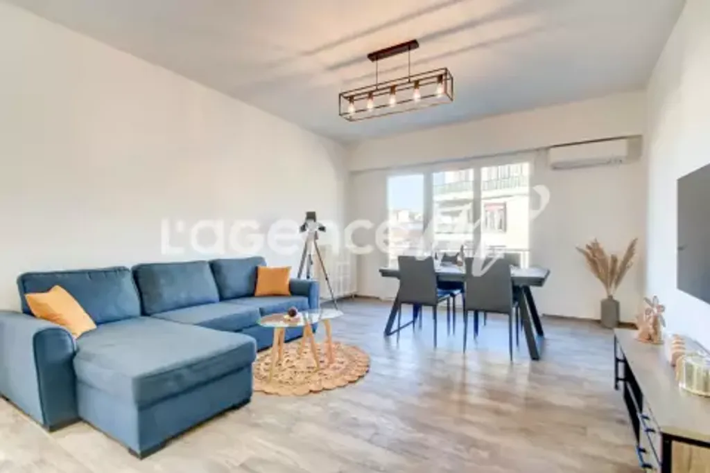 Achat appartement à vendre 3 pièces 66 m² - Nice