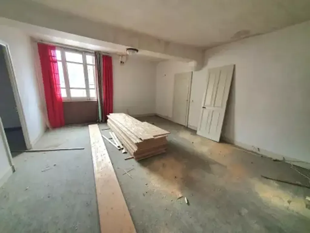 Achat appartement à vendre 2 pièces 75 m² - Château-Gontier