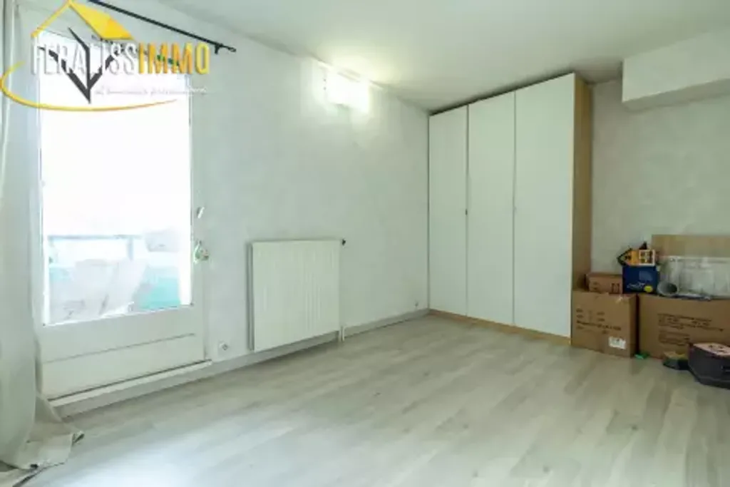 Achat appartement 4 pièce(s) Cergy