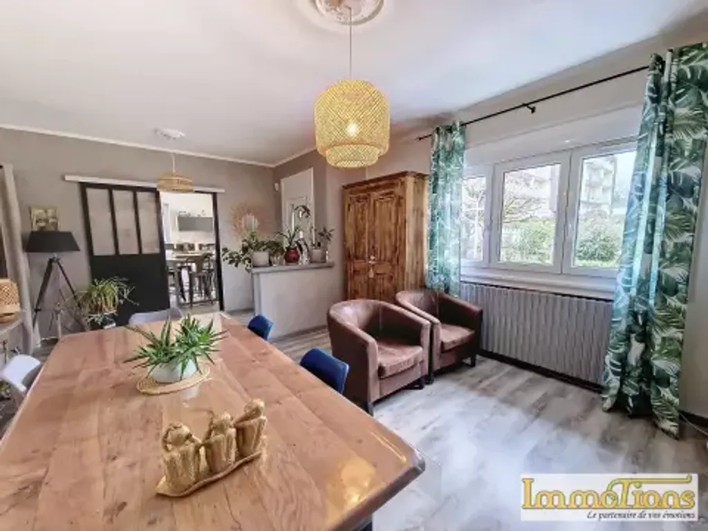 Achat maison à vendre 3 chambres 103 m² - Sainte-Eulalie-en-Royans