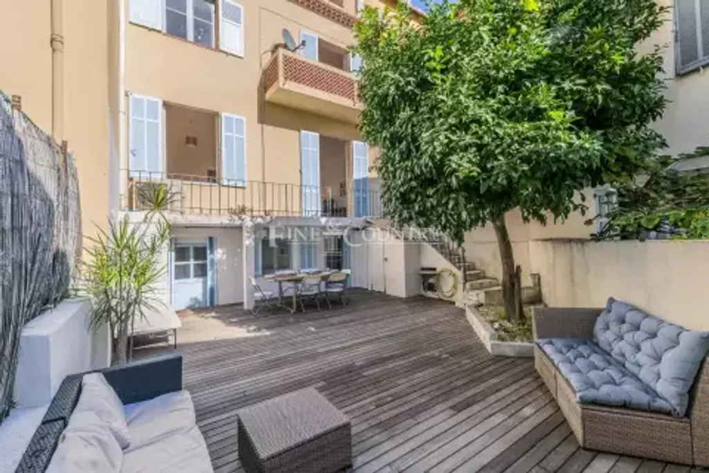 Achat maison à vendre 7 chambres 170 m² - Cannes