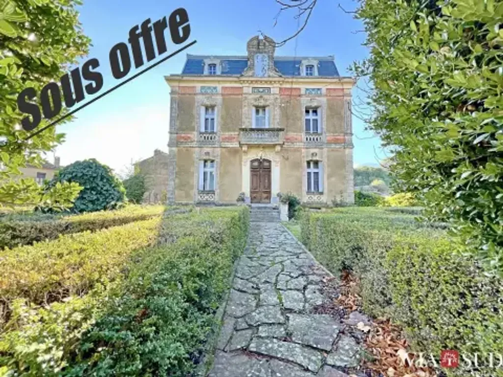 Achat maison à vendre 4 chambres 250 m² - Fouzilhon