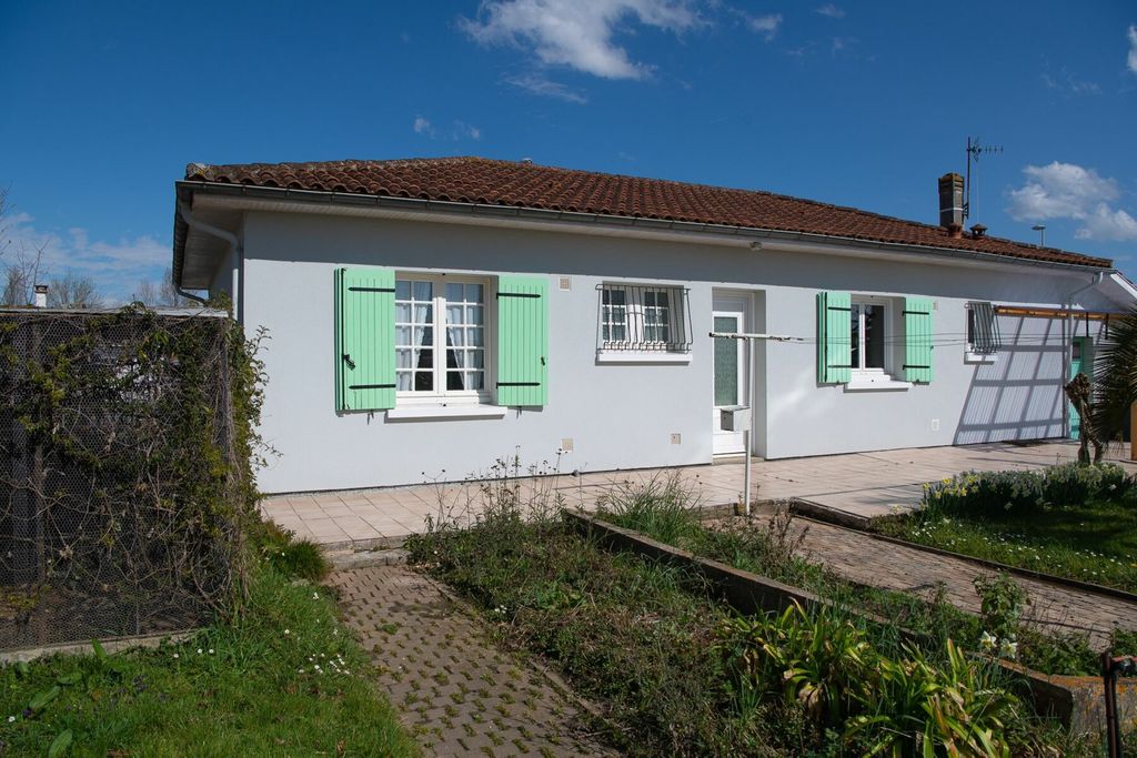 Achat maison à vendre 3 chambres 100 m² - Ambès