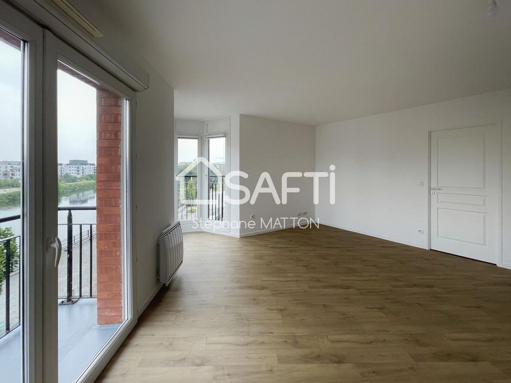 Achat appartement à vendre 4 pièces 85 m² - La Madeleine