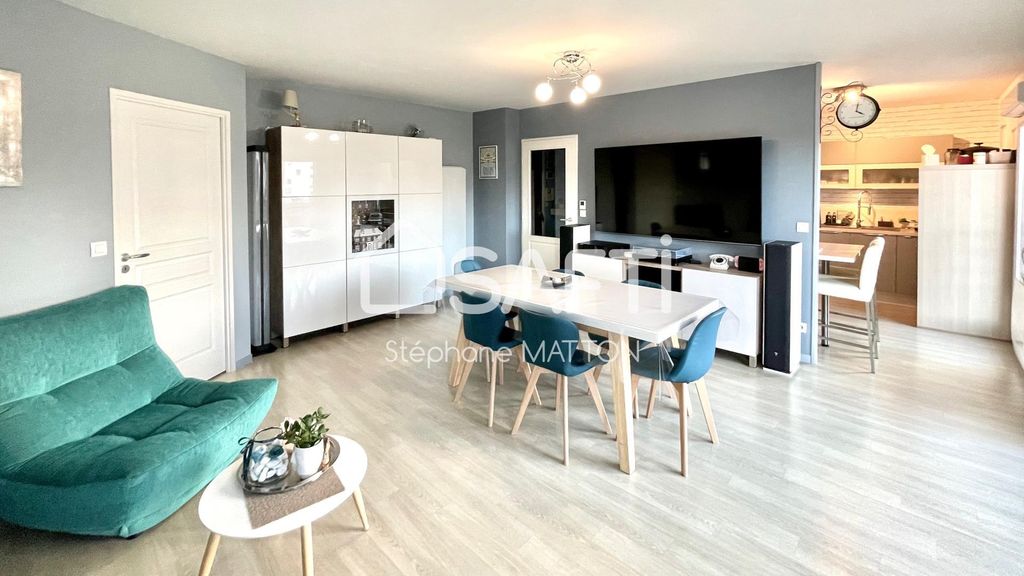 Achat appartement à vendre 4 pièces 85 m² - La Madeleine