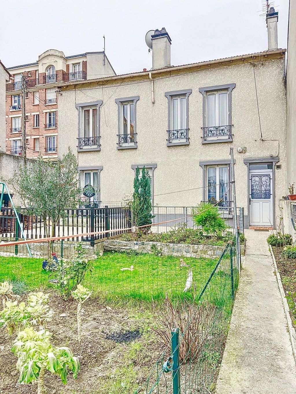 Achat maison à vendre 4 chambres 125 m² - Le Bourget