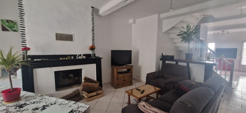 Achat maison à vendre 2 chambres 104 m² - Le Houga