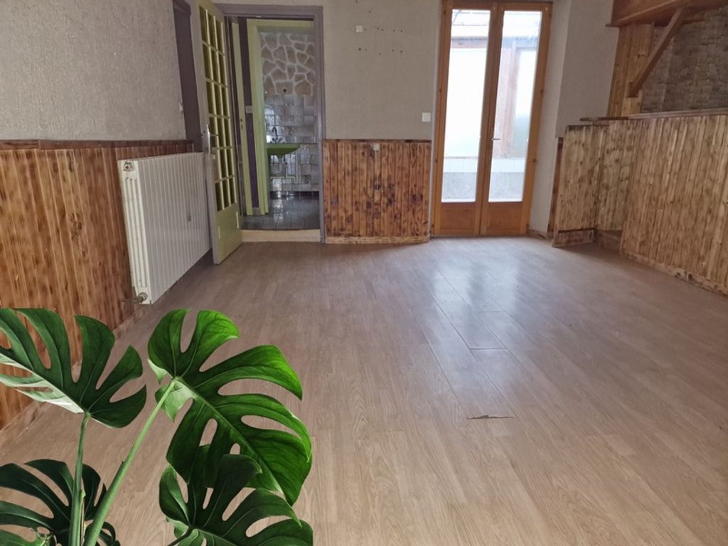 Achat maison à vendre 3 chambres 80 m² - Monthureux-sur-Saône