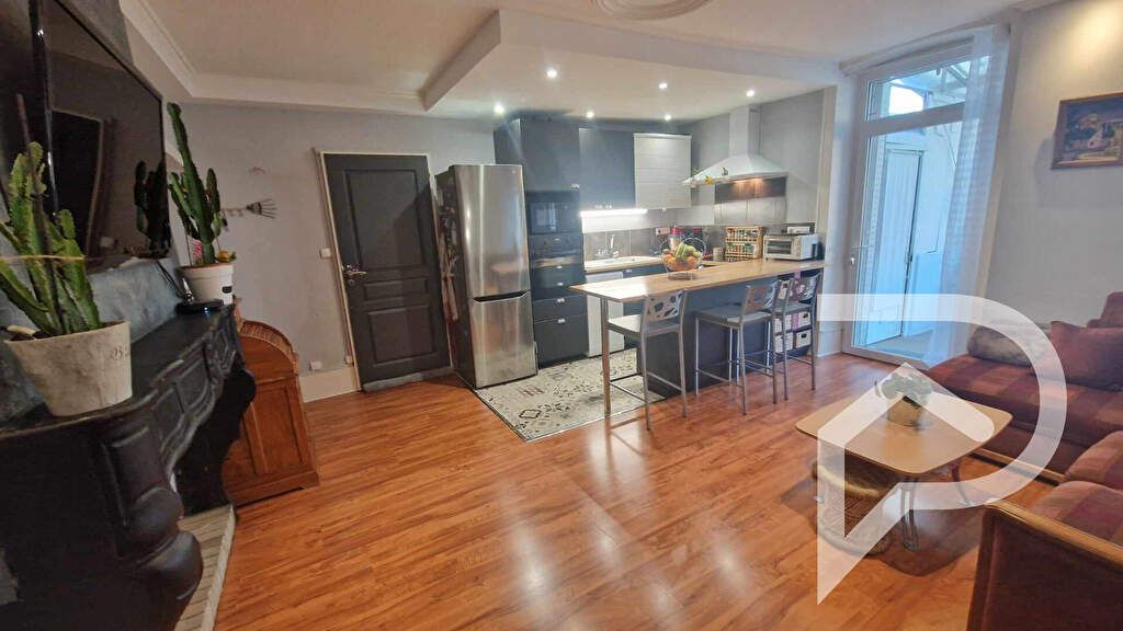 Achat appartement à vendre 2 pièces 58 m² - Dole