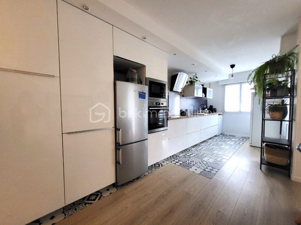 Achat appartement à vendre 3 pièces 81 m² - Reims
