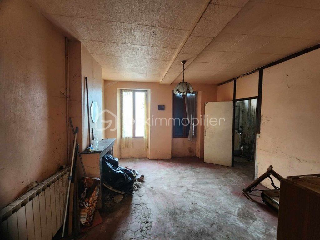 Achat maison à vendre 3 chambres 130 m² - Saint-Clément