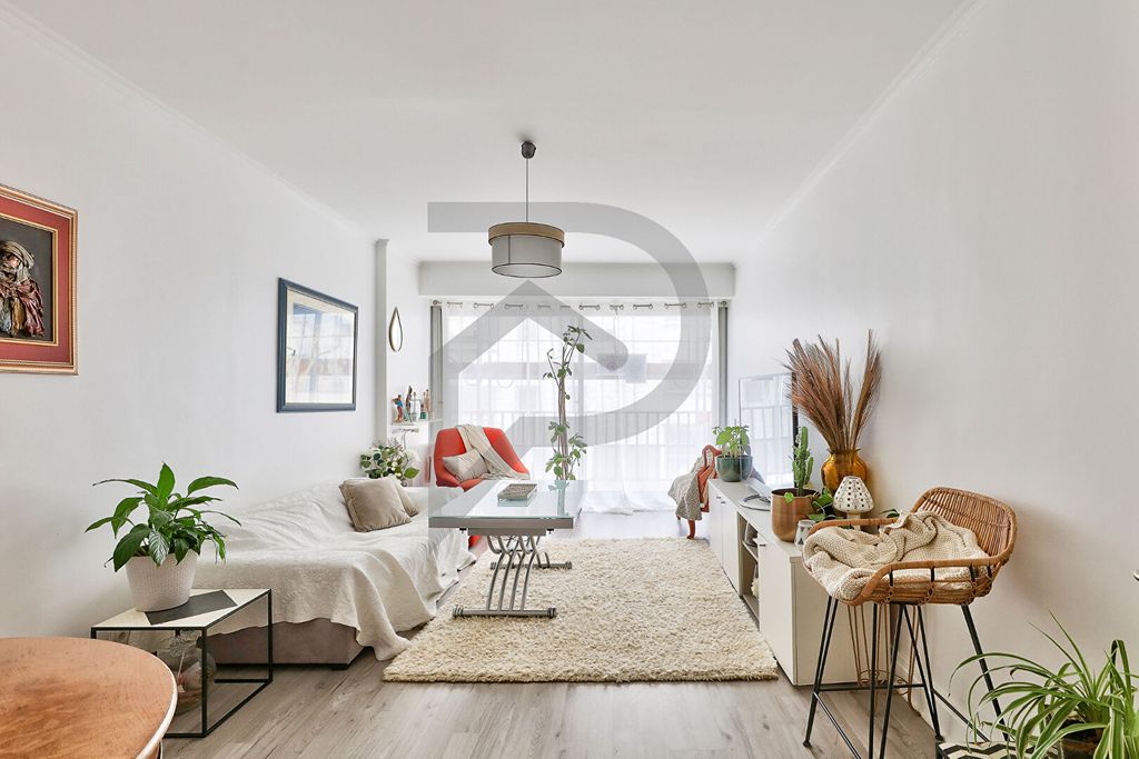 Achat appartement à vendre 4 pièces 82 m² - Paris 19ème arrondissement