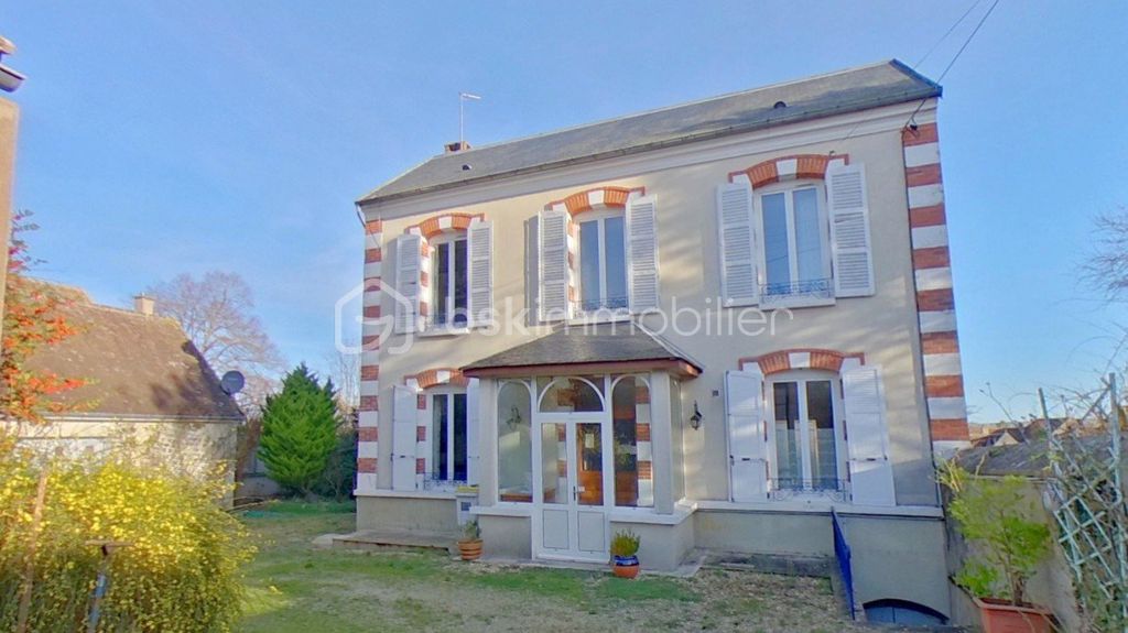 Achat maison à vendre 4 chambres 138 m² - Champigny