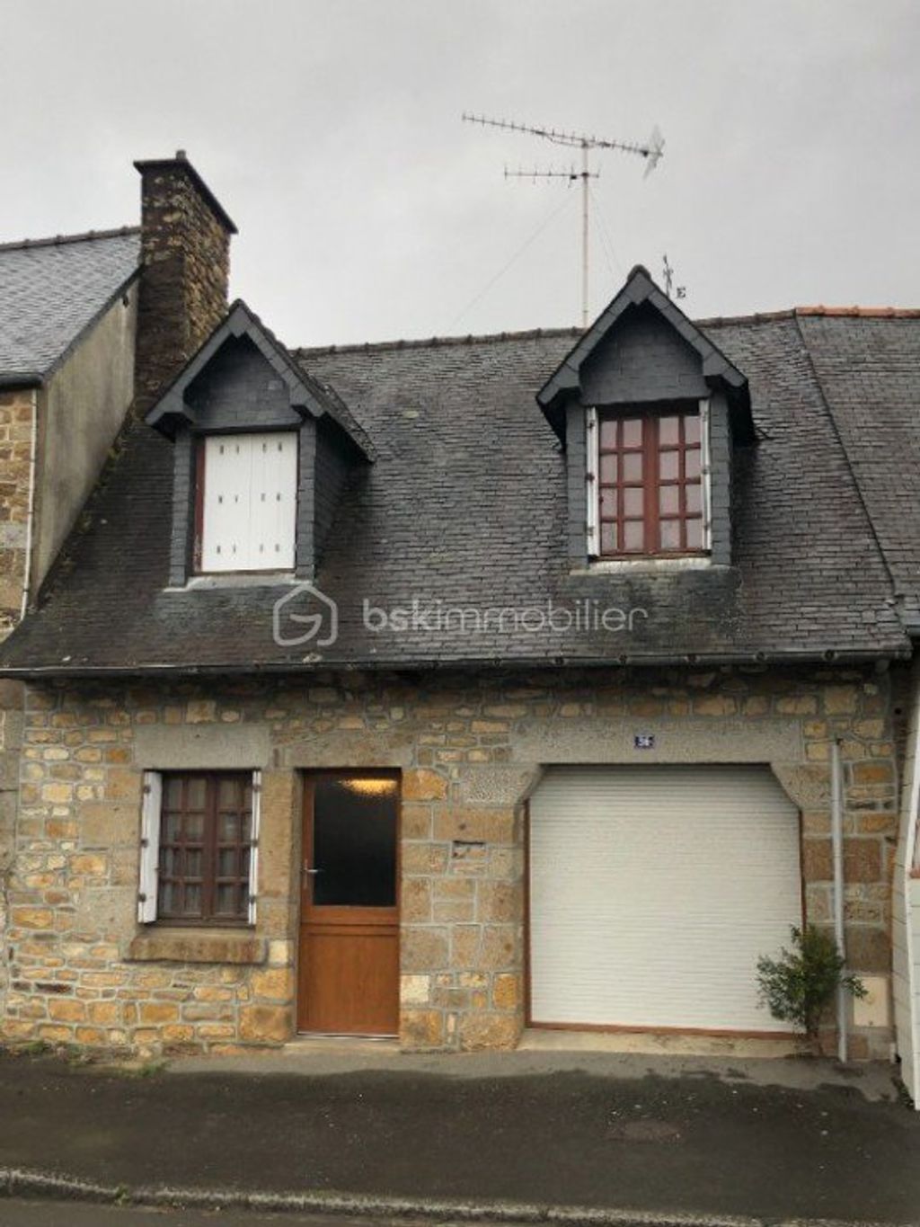 Achat maison à vendre 2 chambres 54 m² - Saint-Ouen-la-Rouërie