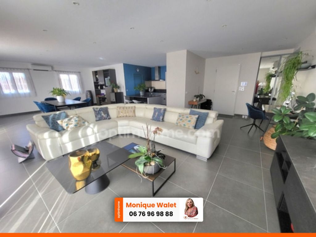 Achat maison à vendre 5 chambres 210 m² - Les Pennes-Mirabeau