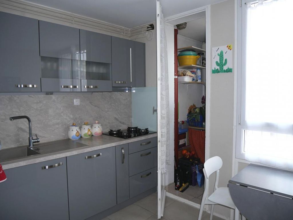 Achat appartement à vendre 4 pièces 65 m² - Caluire-et-Cuire