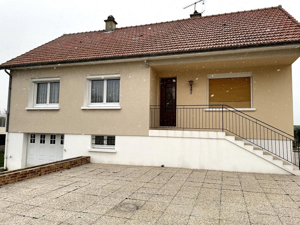 Achat maison à vendre 4 chambres 122 m² - Vassimont-et-Chapelaine
