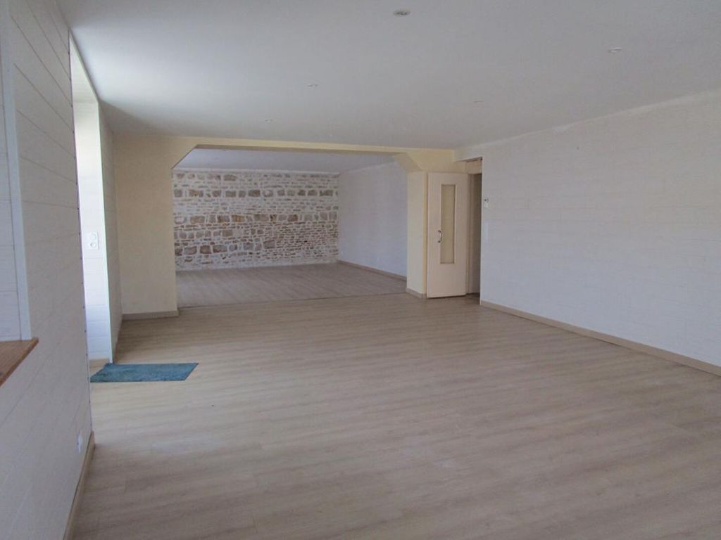 Achat maison à vendre 5 chambres 225 m² - Saint-Michel-en-l'Herm