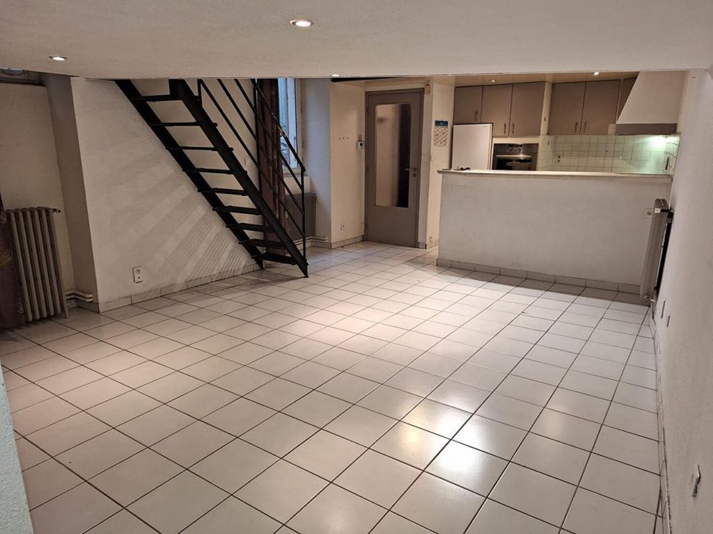 Achat appartement à vendre 3 pièces 70 m² - Montélimar