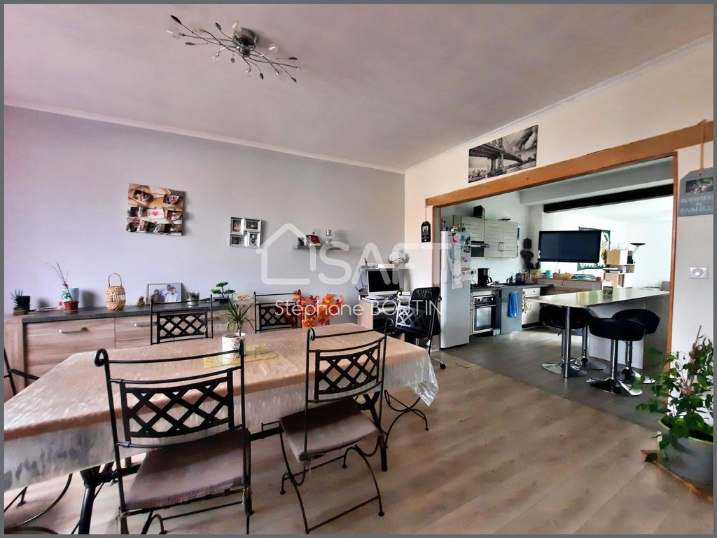 Achat maison à vendre 4 chambres 114 m² - Chantonnay