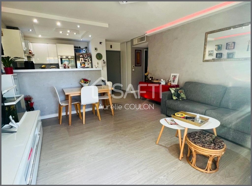 Achat appartement à vendre 3 pièces 60 m² - La Roquette-sur-Siagne