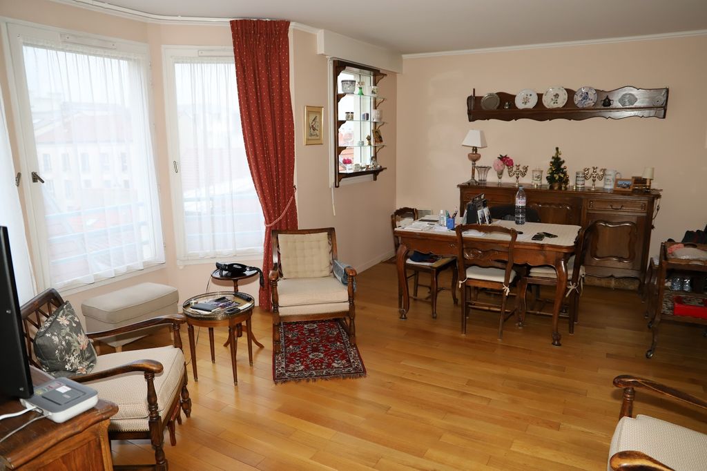 Achat appartement à vendre 2 pièces 43 m² - Rueil-Malmaison