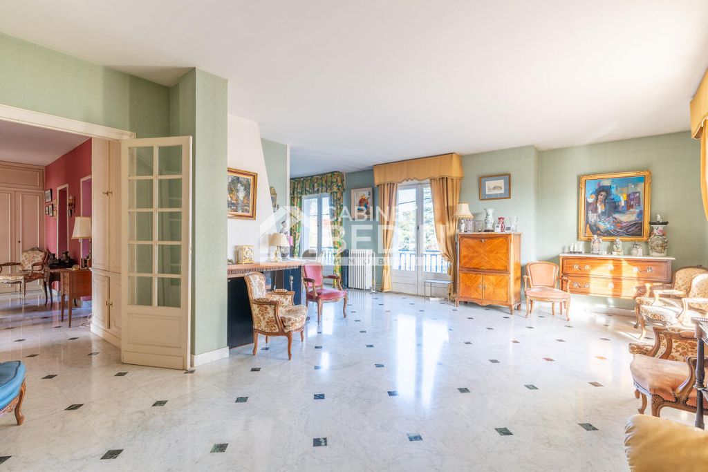 Achat appartement à vendre 6 pièces 130 m² - Bordeaux