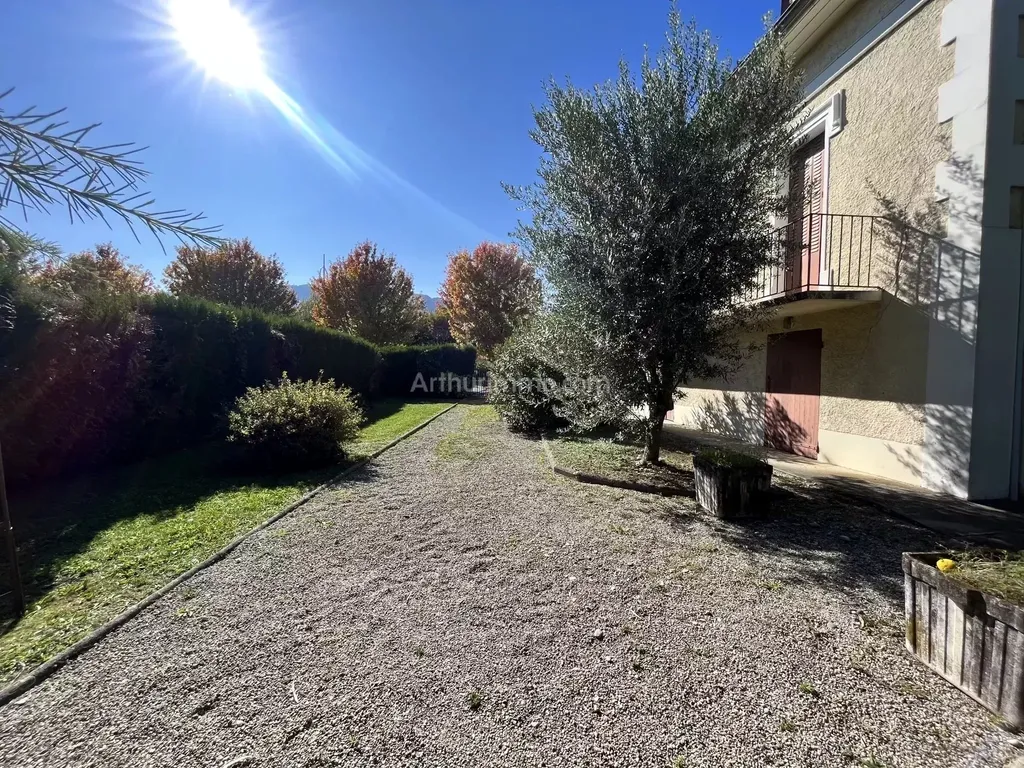 Achat appartement à vendre 5 pièces 71 m² - Aix-les-Bains