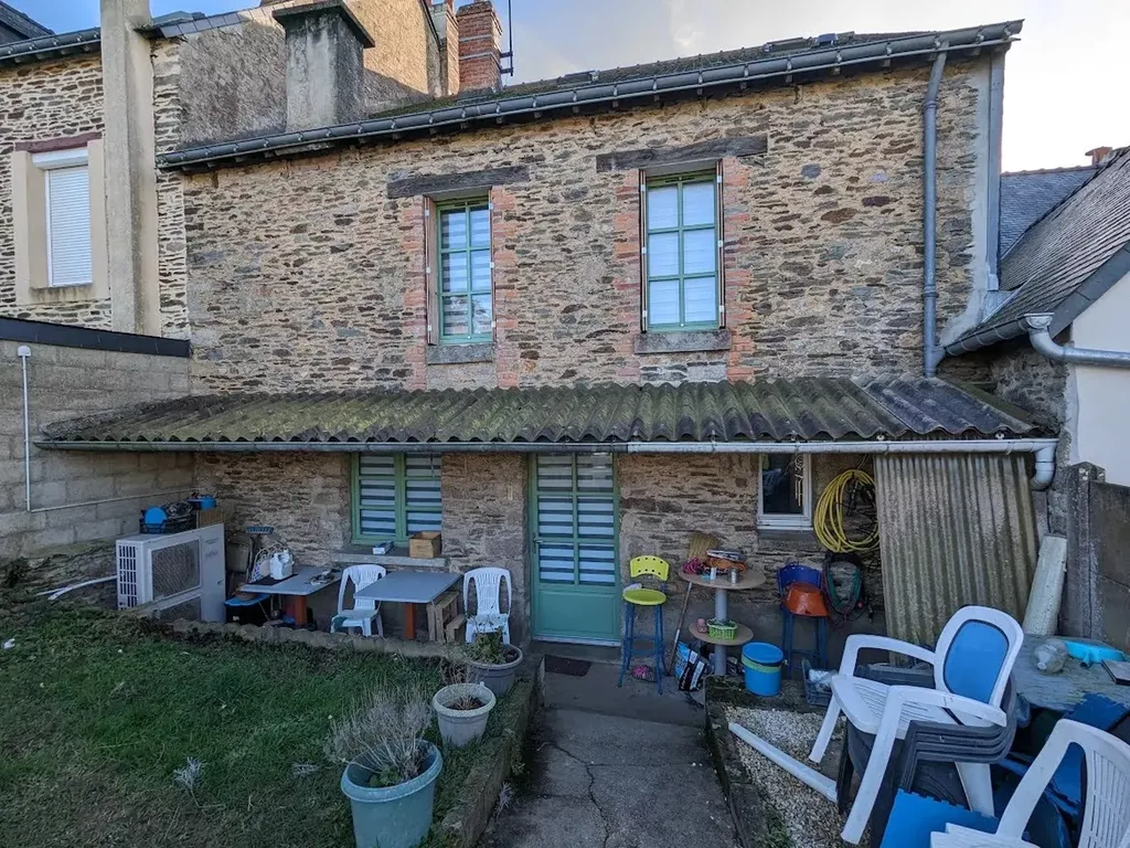 Achat maison à vendre 3 chambres 112 m² - Josselin