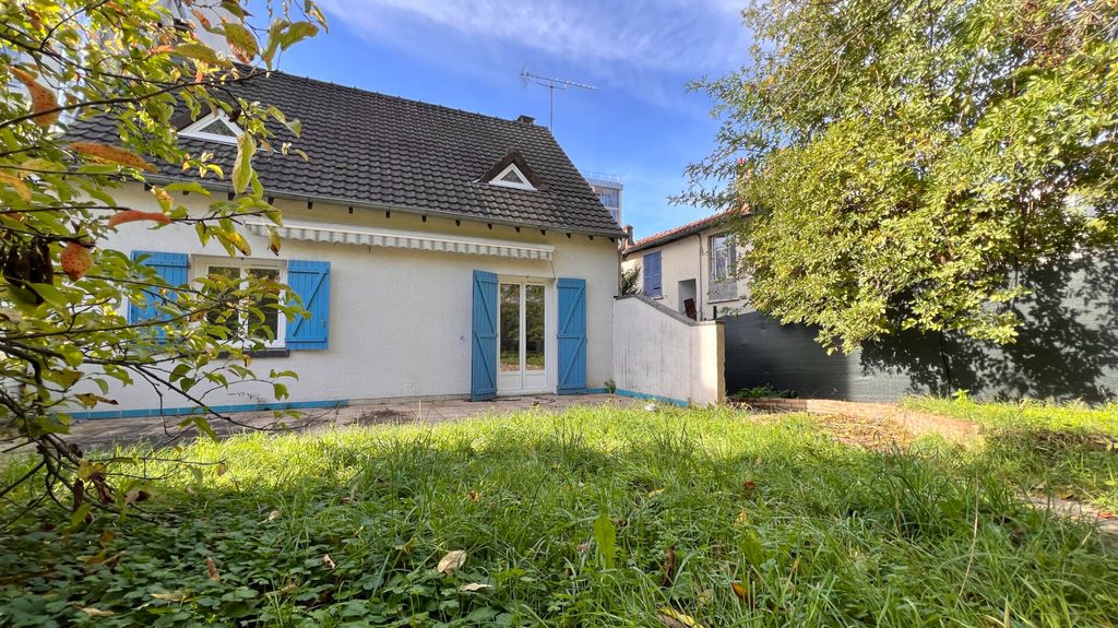 Achat maison à vendre 5 chambres 97 m² - Corbeil-Essonnes