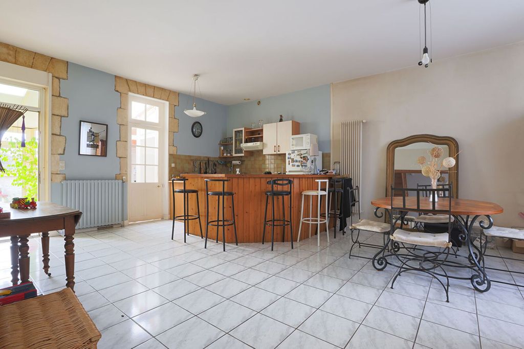 Achat maison à vendre 4 chambres 152 m² - La Rochelle