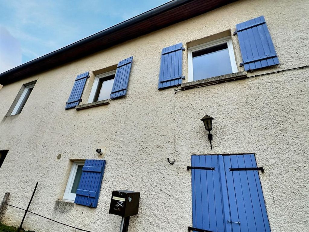 Achat maison à vendre 3 chambres 133 m² - Neuvelle-lès-la-Charité
