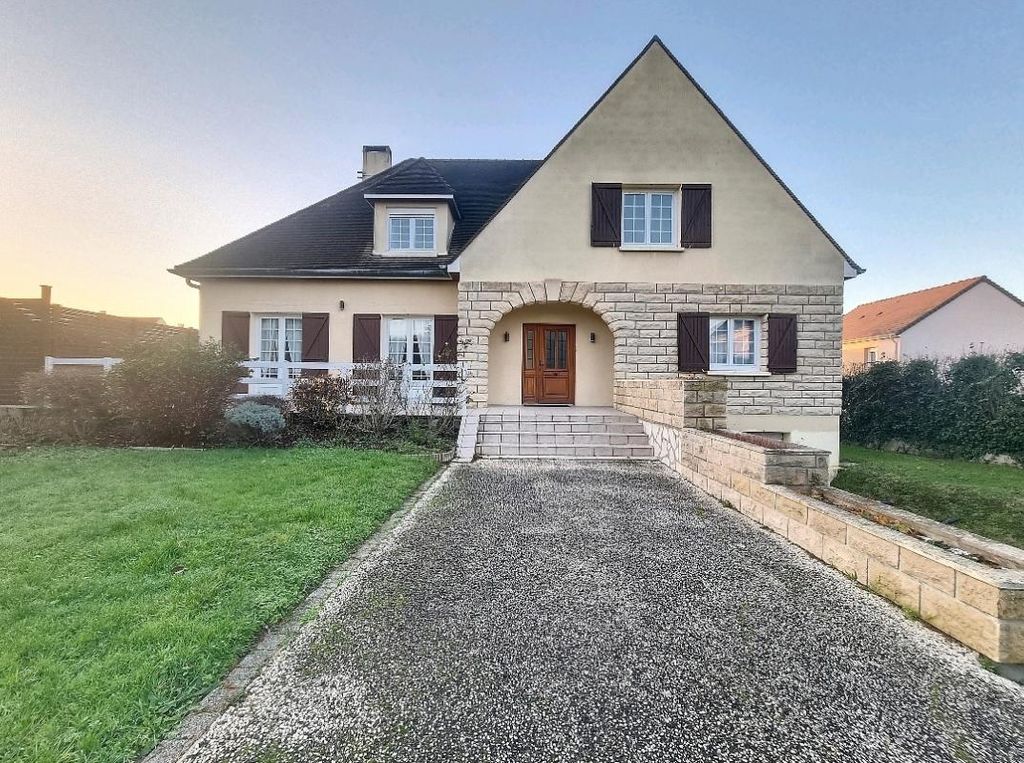 Achat maison à vendre 7 chambres 230 m² - Mareuil-lès-Meaux