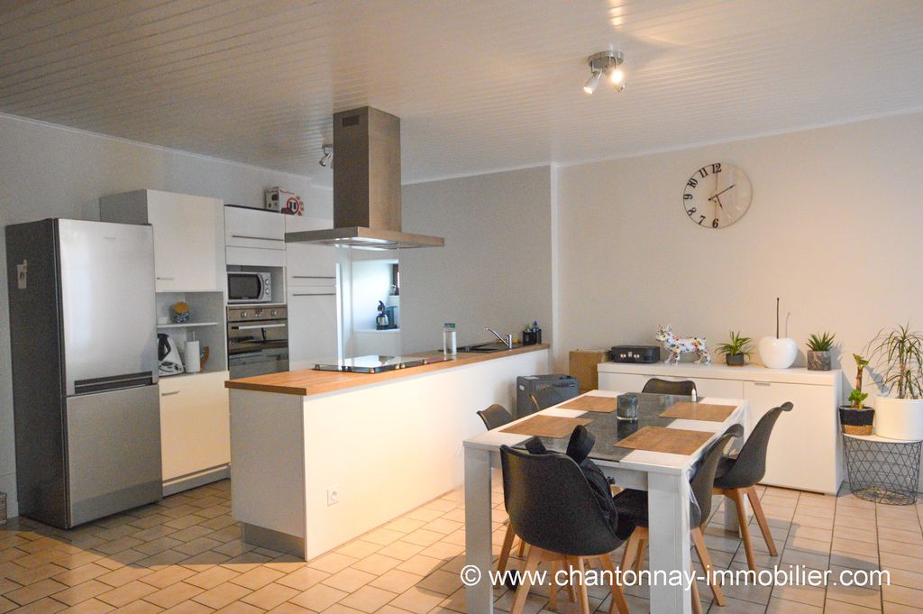 Achat maison à vendre 3 chambres 107 m² - Chantonnay
