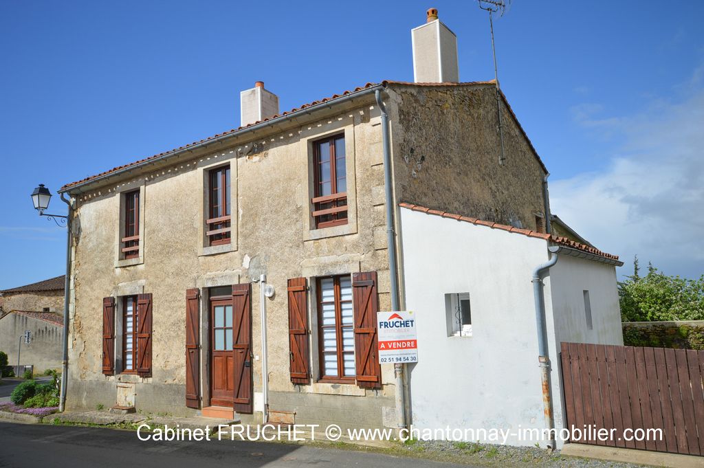 Achat maison à vendre 3 chambres 107 m² - Chantonnay