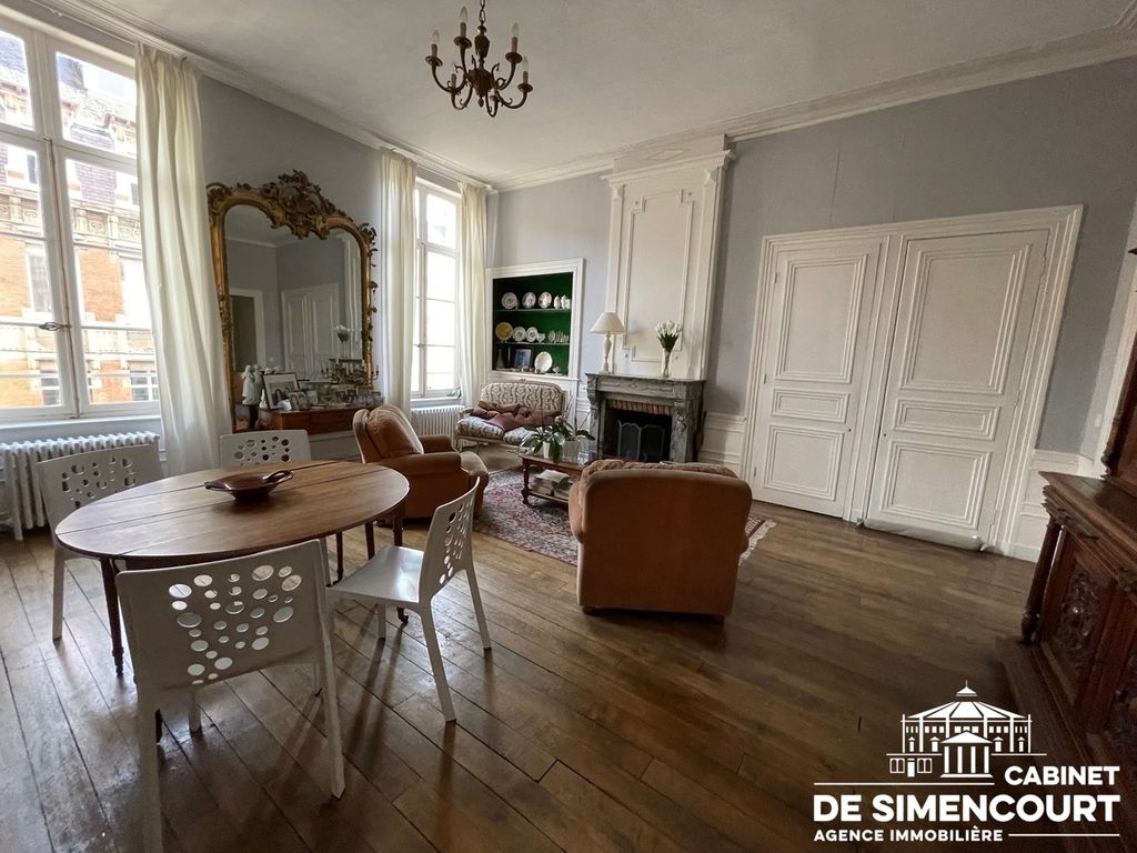 Achat maison à vendre 6 chambres 414 m² - Amiens