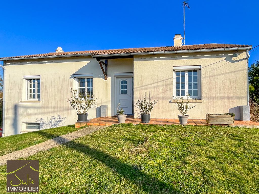 Achat maison à vendre 3 chambres 118 m² - Bressuire