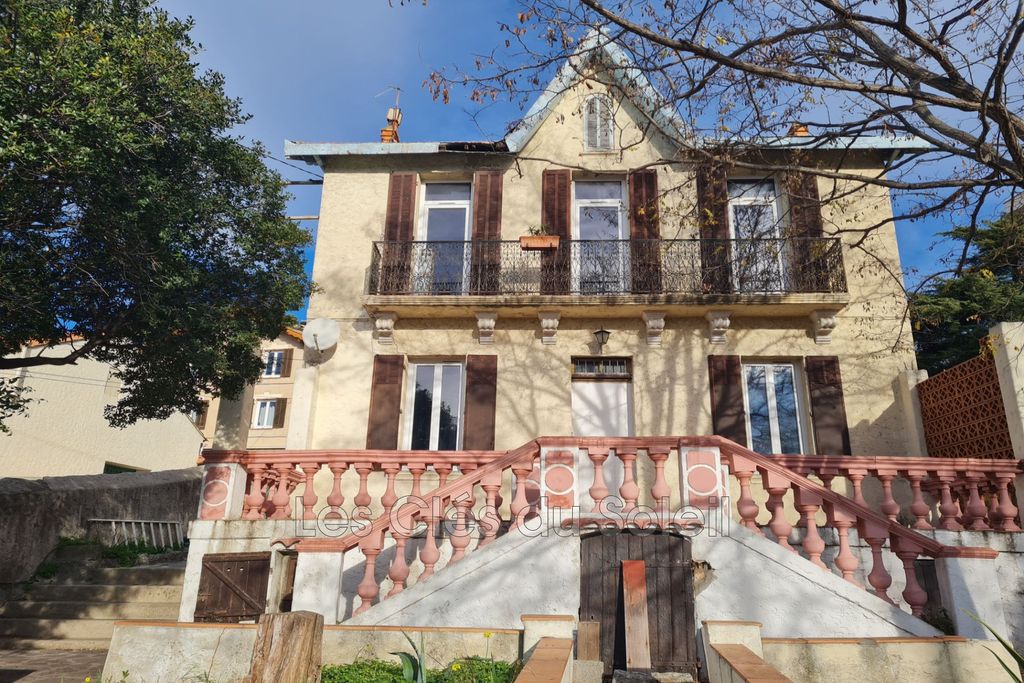 Achat maison à vendre 4 chambres 135 m² - Toulon
