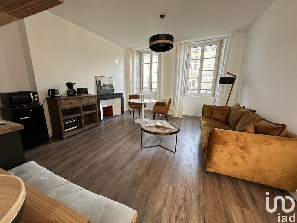 Achat appartement à vendre 2 pièces 46 m² - La Rochelle