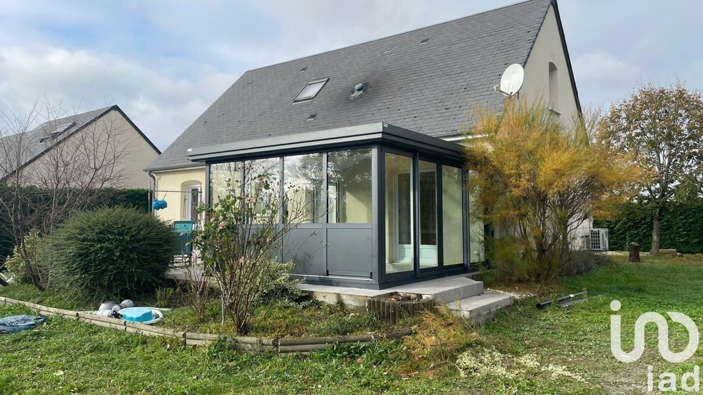 Achat maison à vendre 3 chambres 110 m² - Savigny-en-Véron